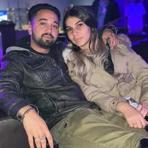 Meet your Posher, Dulce maria